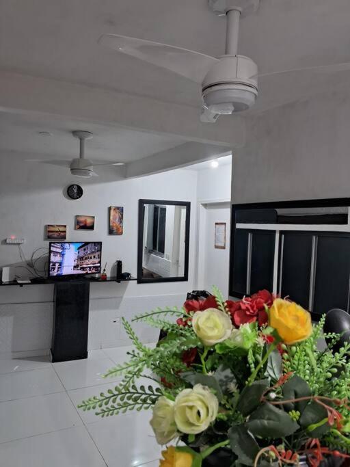 Estudio Copacabana Rj Comunidade Aconchegante Apartment *